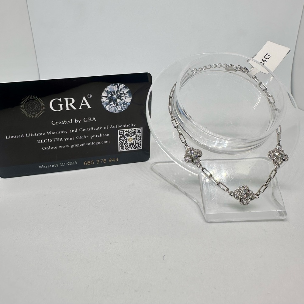 Moissanite Diamond Necklace, Bracelet, and Earrings, Clover Set. - Picture 5 of 16